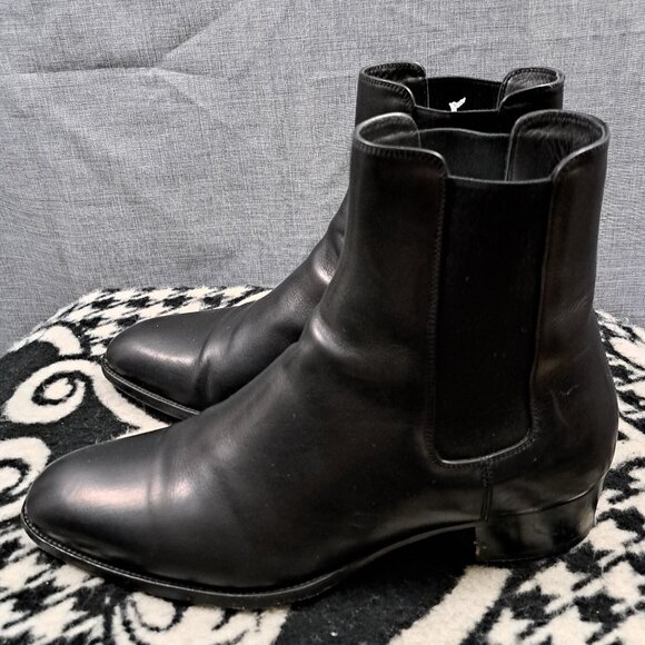 Saint Laurent Paris Wyatt 30 Chelsea Boots Black Leather Size 42 (US 9) main image 11